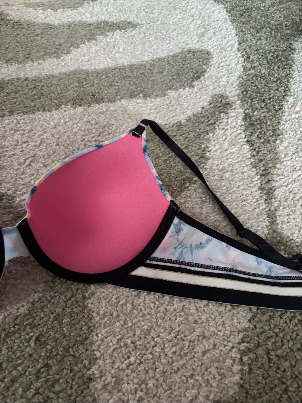 Victoria's Secret PINK Wear Everywhere Push Up Bra 36B Tie Dye Multicolor VS - Picture 12 of 12